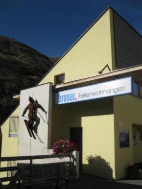  Ferienwohnungen Broser  Obergurgl